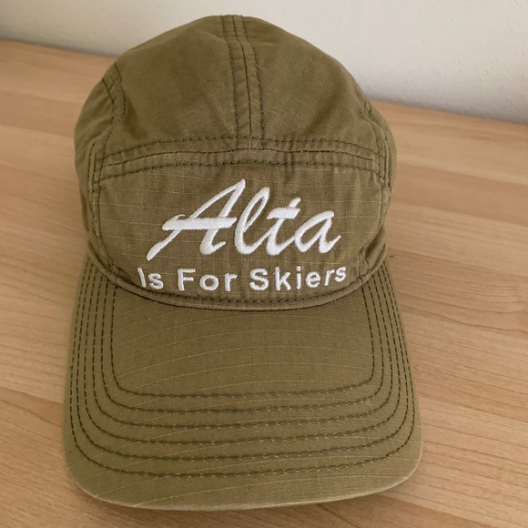 Hat Women’s  Alta Is For Skiers - Picture 1 of 7